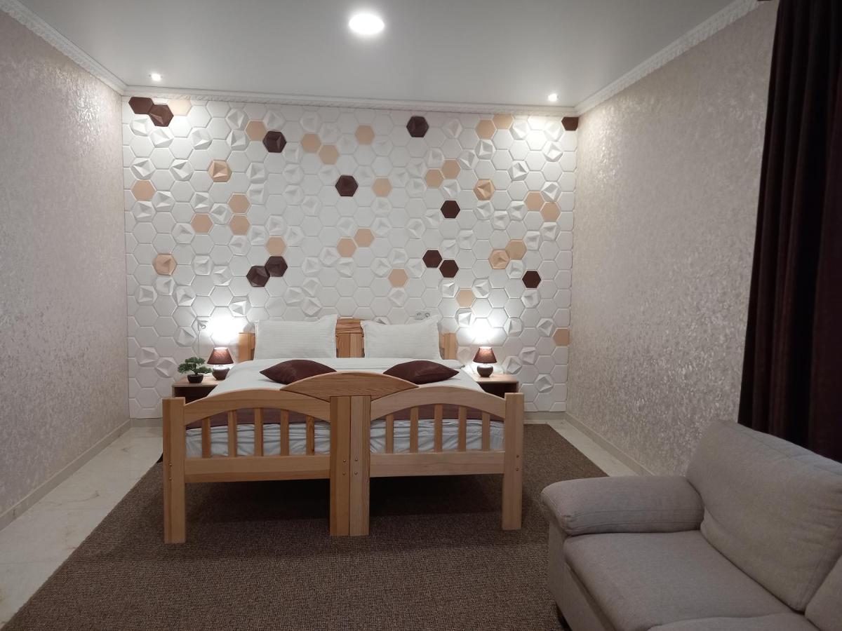 Готель River House Uman Exterior photo