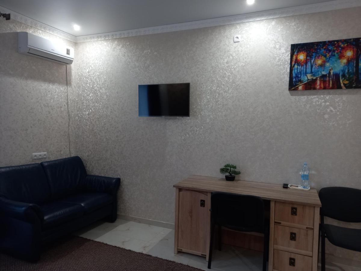 Готель River House Uman Exterior photo